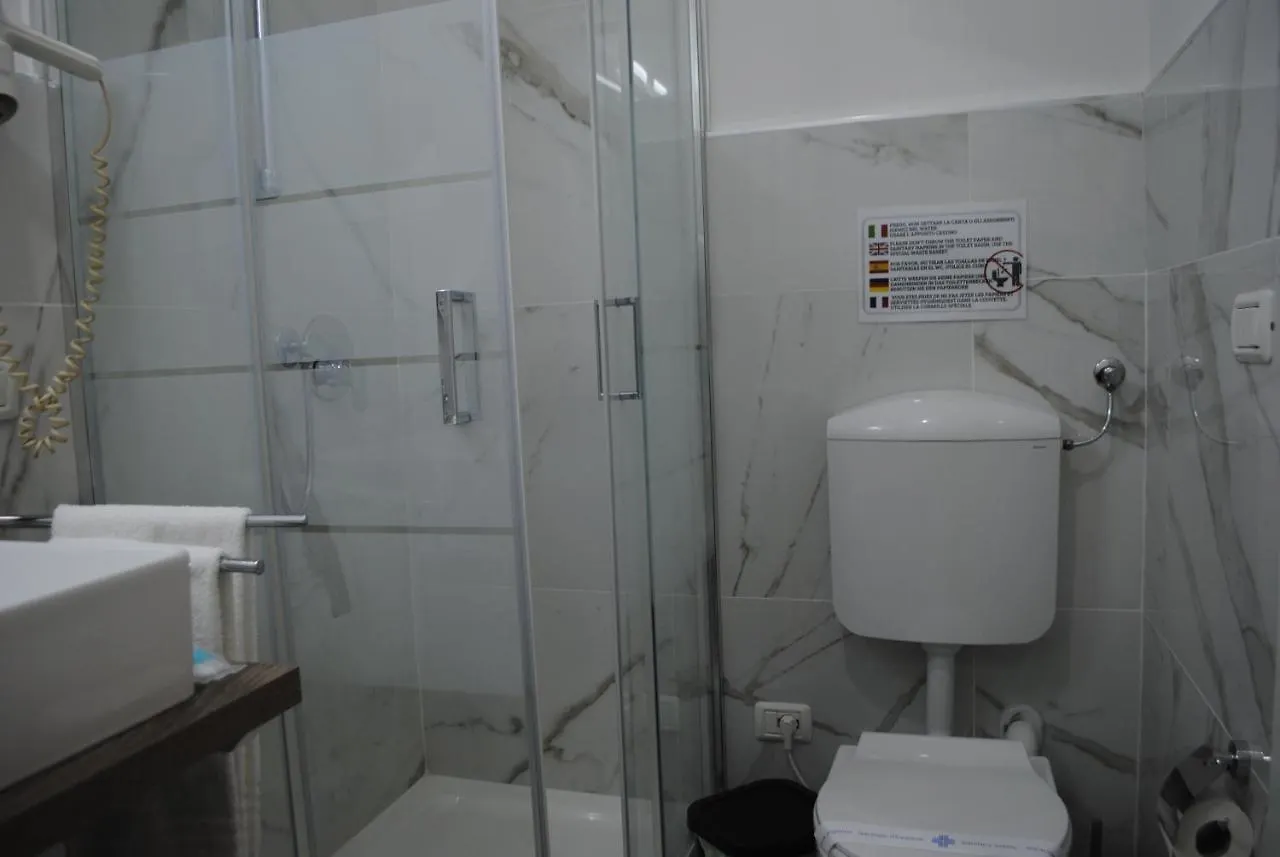B&B Palazzo Sant'Alfano Aeroporto di Catania Fontana Rossa 0*,