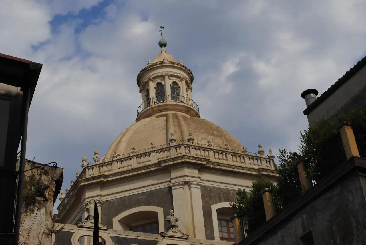 B&B Palazzo Sant'Alfano Katania Nocleg ze śniadaniem